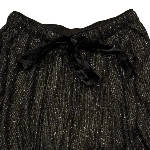 Free People Stars Are Out Sequin Shorts Size Medium Black NWT Holiday Party - Picture 4 of 5